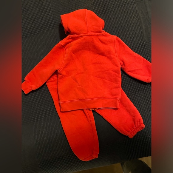 Ralph Lauren Red Sweatshirt and Pants - Picture 4 of 6